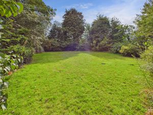 Gardens- click for photo gallery